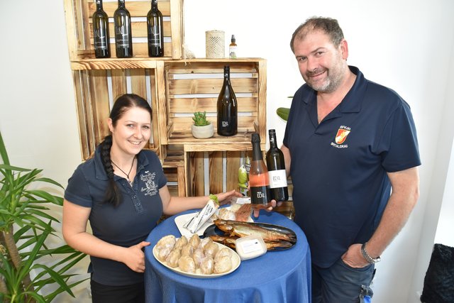 Anna-Maria Holzinger und Alfred Kohlmaier im neuen Geschäft in Seeboden | Foto: Niedermüller