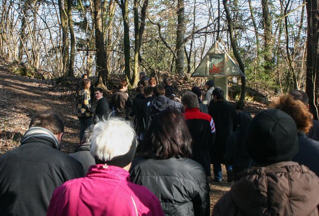Abt Philipp Helm lädt in Gratwein-Straßengel zur Einweihung des Kreuzweges. | Foto: Höfler