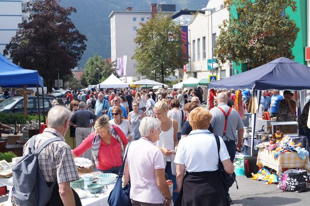 Stöbern auf dem Sommer- und Flohmarkt ist am 10. August möglich | Foto: eggpress