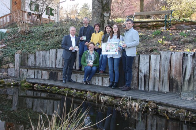 Wertschätzung für das Eigene: Josef Ober, Michael Fend, Ernestine Wagist, Susi Pammer, Andrea Bregar, Bianca Lamprecht, Franz Fartek (v.l.).