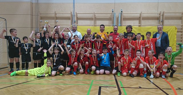 Die drei Erstplatzierten Gmünd, Molzbichl und Obervellach  | Foto: Tscheru