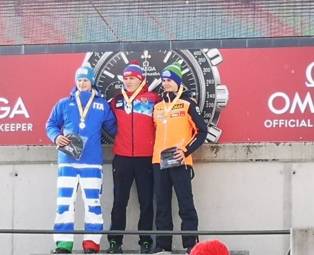 Noah Kallan vom RV Hüttau/Eben landete beim Saisonabschlussrennen des Trainingslagers in St. Moritz am Podest. | Foto: LRV