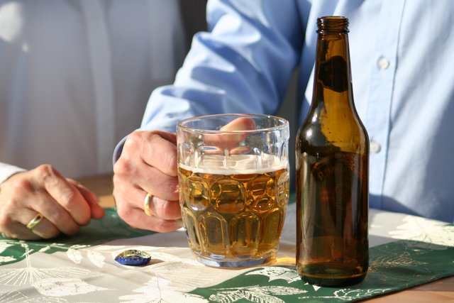 Das Bier bestimmt das Familienleben.