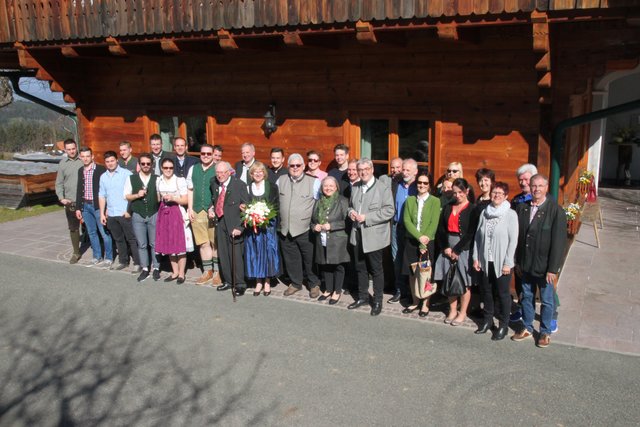Ein Erinnerungsfoto zum Firmenjubiläum