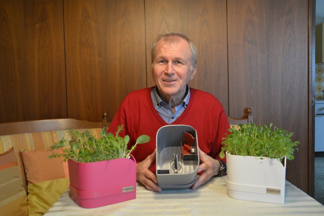 Gesunde Heilkräuter für alle Großstädter: Josef Plank aus Gresten präsentiert sein unkompliziertes Pflanzsystem "Stadtkind".