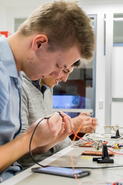 Dreieinhalb Jahre lang dauert die Ausbildung.  | Foto: Johann Pree