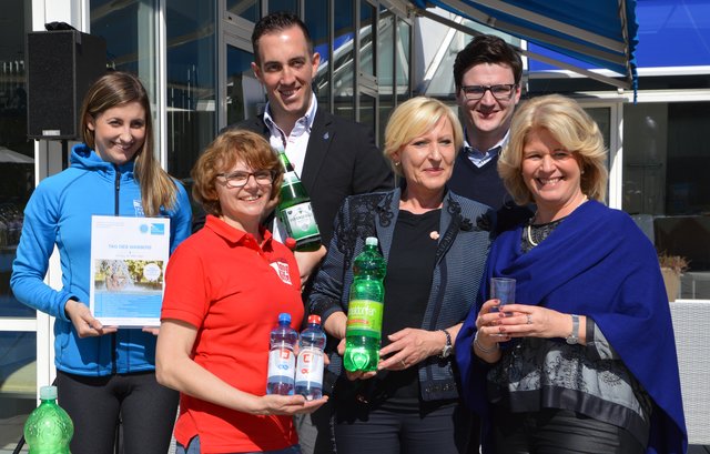 Vertreter der Parktherme, des Vitalhotels und der Mineralwasser-Marken.