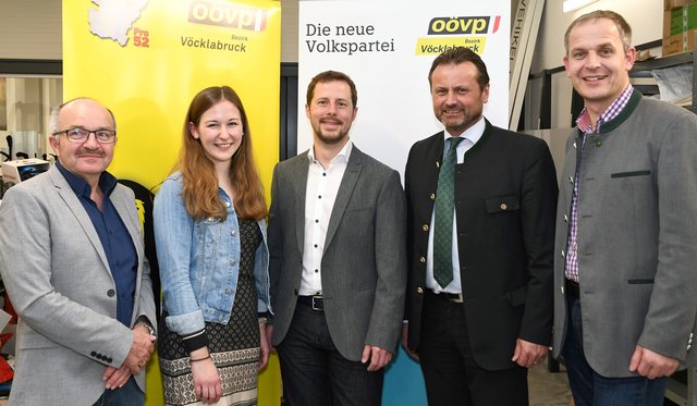 Anton Imlinger, Claudia Plakolm, Wolfgang Kinberger, Franz Haghofer, Bezirksgeschäftsführer Christian Mader (v.l.). | Foto: ÖVP Pitzenberg/Werner Martin