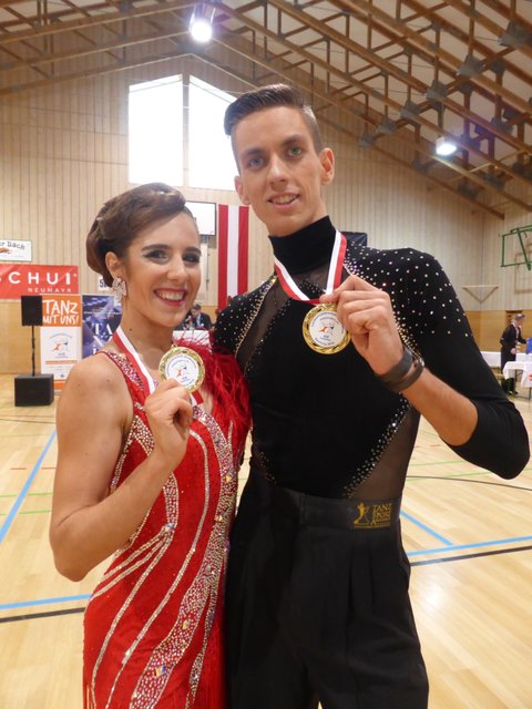 Alexandra Dostal &amp; Michael Walter vom TSC Grün-Rot-Wels: 1.Platz S-Klasse bei der Salzburger LM Kombination | Foto: © TSC Grün-Rot-Wels