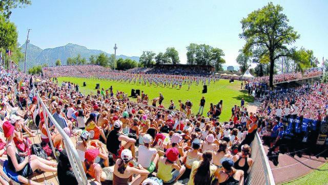 Zu einer Leistungsschau der Vorarlberger Turnerschaft wird die Eröffnung in Dornbirn: 1.700 Aktive aus den Vereinen zeigen als Rhythmische Sportgymnastinnen, Akrobaten und Teamturner die gesamte Bandbreite der Turnerschaft.