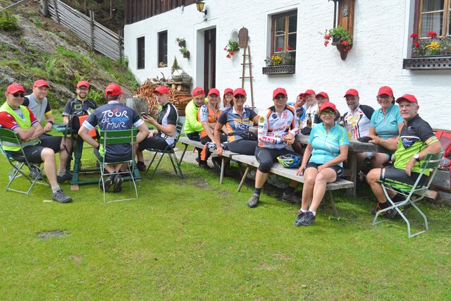 Teilnehmer der Einradltour im Jahr 2018 im Lungau, wo die Tour de Mur jedes Jahr startet – auch heuer wieder. | Foto: TVB St. Michael