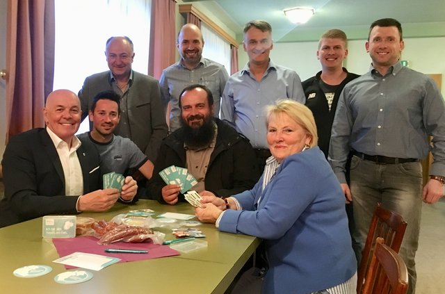Auch in Unterwart wurden Bummerln gespielt. | Foto: ÖVP