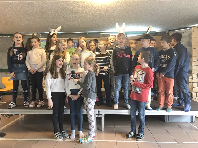 ich sehe so oft wie leute an der uni miteinander reden und selbst bin ich gut ein paar leute kennenlernen:) das ist immer zu monatsbeginn. leute kennenlernen