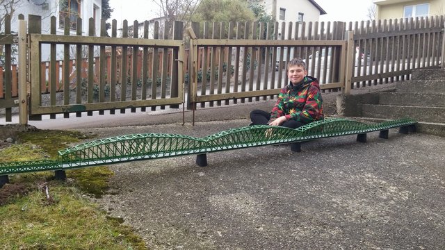 Der 13-jährige Marco hat für ein Schulprojekt die 2016 abgerissene Eisenbahnbrücke nachgebaut.