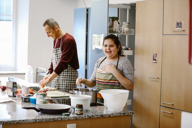 Gemeinsam einkaufen und kochen: Im SPZ Mattighofen ist das Schulalltag. | Foto: Sylvia Haginger