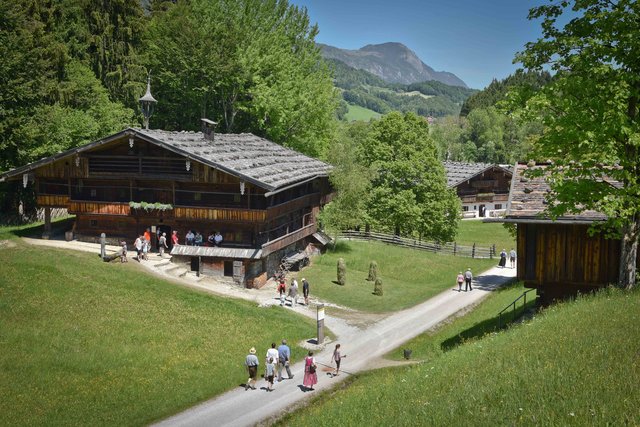 Seefeld in tirol partnersuche kostenlos. Sexdate in Saint-Imier. Enzesfeld-lindabrunn partnervermittlung kostenlos. Inzing flirten kostenlos. Reiche single mnner Meine stadt partnersuche katsdorf. Kirchbach frauen aus