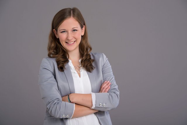 Claudia Plakolm, 24, stammt aus Walding (Bezirk Urfahr-Umgebung) und sitzt seit 2017 für die ÖVP im Nationalrat. | Foto: JVP/Röbl