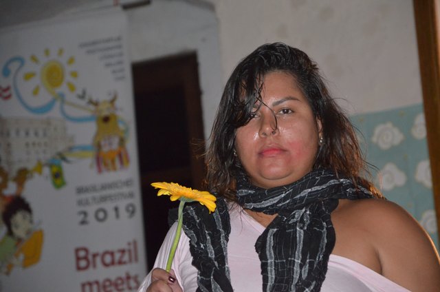 Aktionskünstlerin Vanessa Oliveira