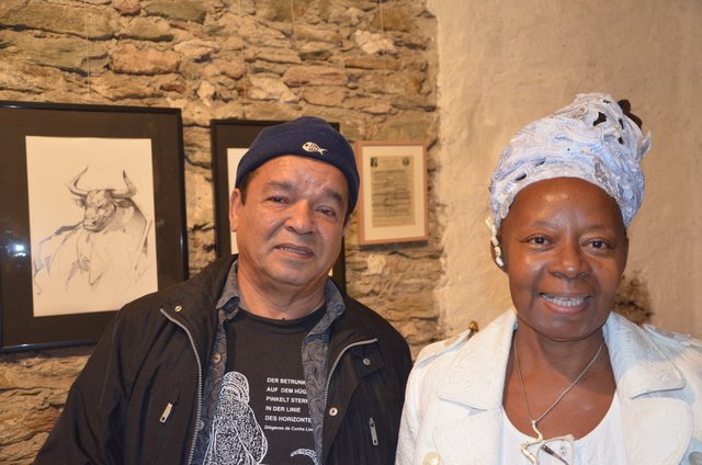 Bildhauer Fabio di Ojuara und Schauspielerin Alba Christina