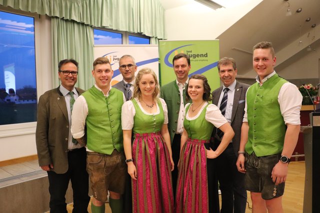 Andreas Baumhackl, Katharina Muhr, Katharina Fuchs und Stefan Harrer mit Christian Konrad, Manfred Kohlfürst, Ernst Gödl und Erich Gosch.