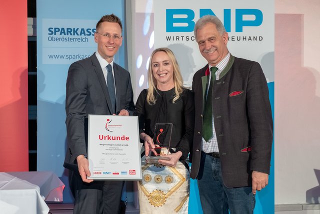 Der Sonderpreis „Vorzeige-Lehrbetrieb“ ging an Weigl Aufzüge: Thomas Winkler, Karin Weigl und Peter Oberlehner.