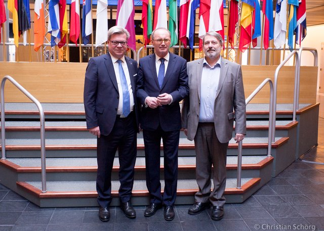 Wirtschaftsbund-Direktor Harald Servus, EU-Spitzenkandidat Othmar Karas, Günther Berger