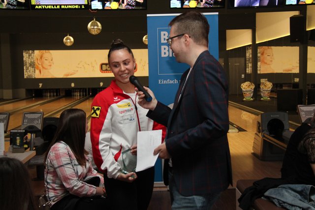 Funda Celo im Gespräch mit Christian Trinkl.