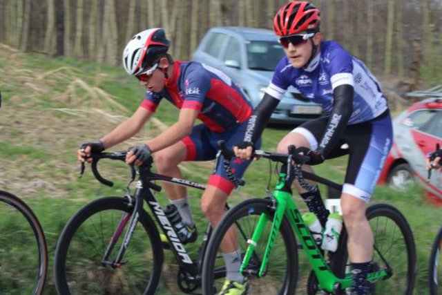 Im Bild rechts Adrian Sitieger.