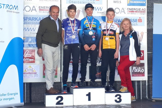 Siegerehrung der OÖ-Landesmeisterschaften Straße der Kategorie U15. Silbermedaille für Paul Viehböck. | Foto: Foto: Radclub-Walding