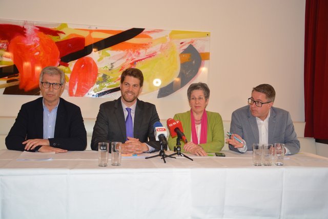 Die Opposition spricht von einer „Zensur der Informationsbeschaffung“ des Landesrechnungshofes: Manfred Kölly (LBL), Christoph Wolf (ÖVP), Regina Petrik (Grüne), Markus Ulram (ÖVP)