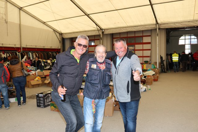 Alex Rehak schaute beim Fetzenmarkt in Stallhofen vorbei. | Foto: Lederer