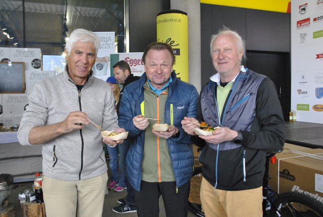 Drei Feinschmecker aus Westendorf: Josef Margreiter, Josef Zass und Johann Steixner. | Foto: Brigitte Eberharter