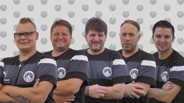 Markus Wallner, Gogo Stranig, Horst Stranig, Andreas Spendier und Kevin Kronewetter (v.li.) | Foto: EV Rottendorf
