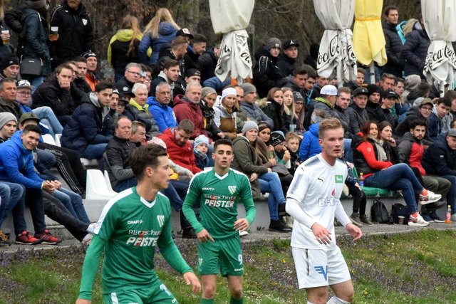 SK Ebbs (grün) vs. Kufstein Amateure - Landesliga Ost.