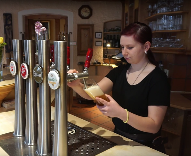 <f>In den drei Gemeinden</f> gibt es zahlreiche Lehrberufe, ein kurzes Video wurde dazu gestaltet.