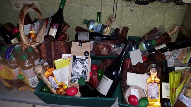 Tolle Fleischkörbe warten auf ihre Gewinner. | Foto: David Tuttner