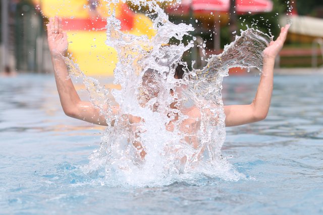 Dem Wasserspaß steht in Salzburg nichts mehr im Wege. | Foto: Neumayr