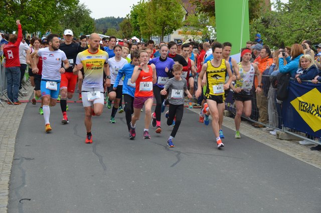 Das Bad Blumauer Lauffestival lockt jedes Jahr am Staatsfeiertag laufbegeisterte Athleten in den Thermenort. | Foto: MSC Rogner Bad Blumau