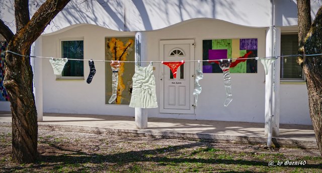 ......auch Glasunterwäsche gibs zu bestaunen.....