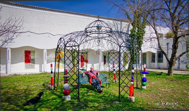 ....von der Glasunterwäsche etwas geschafft,grinssss,etwas relaxen und alles auf sich wirken lassen....