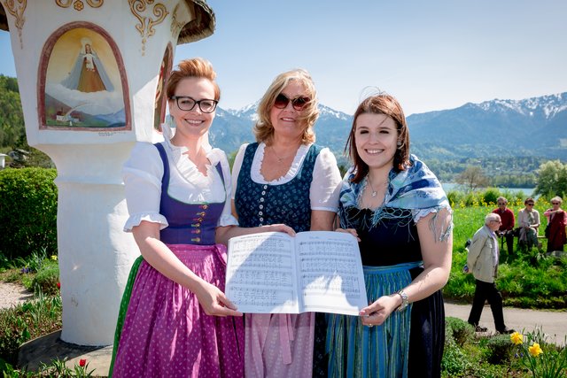 Organisieren das offfene Singen: Stadträtin Katharina Spanring, Hedi Preissegger und Anja Fugger-Oberluggauer
