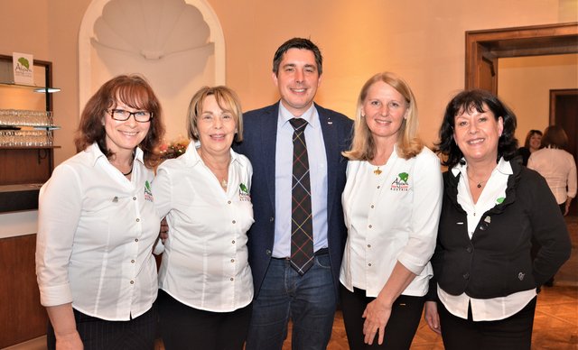 Landtagsabgeordneter Christoph Staudacher tummelte sich unter den Besuchern | Foto: Agora Club Spittal