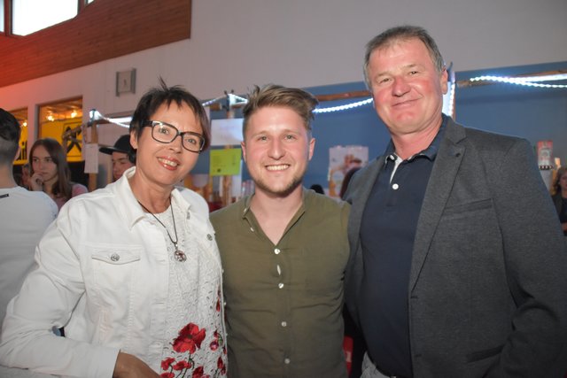 Tante und Onkel kamen zur Unterstützung: Irmi, Michael und Richard Mayer