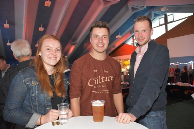 Iris und Peter Lerchster mit Ivo Brunner