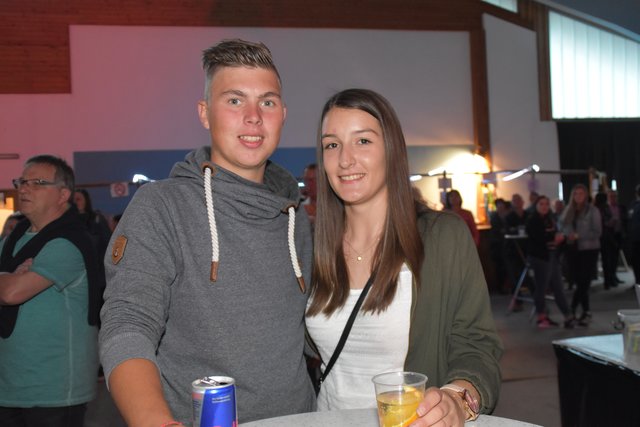 Leon Müller und Miriam Ramsbacher