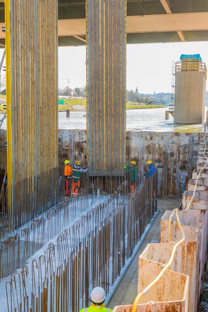 Mike Wolf berichtet täglich von den Entwicklungen der Linzer Brückenbaustellen. | Foto: Mike Wolf