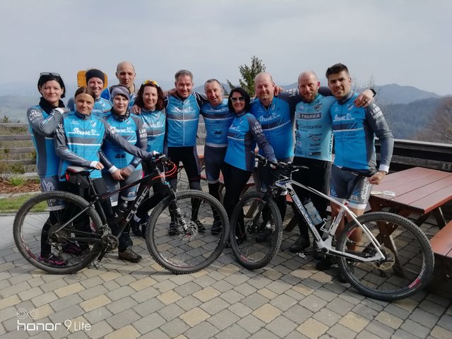 Der RC Schnauze freut sich auf die kommende Saison. Die erste Ausfahrt 2019 ging auf den Kaiserkogel. | Foto: RC Schnauze