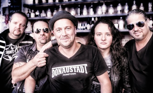 Wiener Wahnsinn: Die Kultband rockt am Donnerstag, 30. Mai, den Böhmischen Prater ab 19 Uhr.