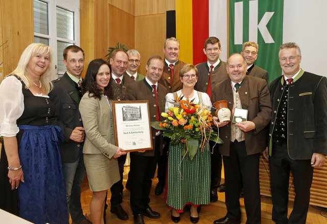Anton Heritzer (2. v. r.) wurde auch geehrt