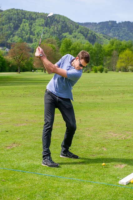 Durchschwingen: Auf der Driving Range wird abgeschlagen. | Foto: Foto Jörgler